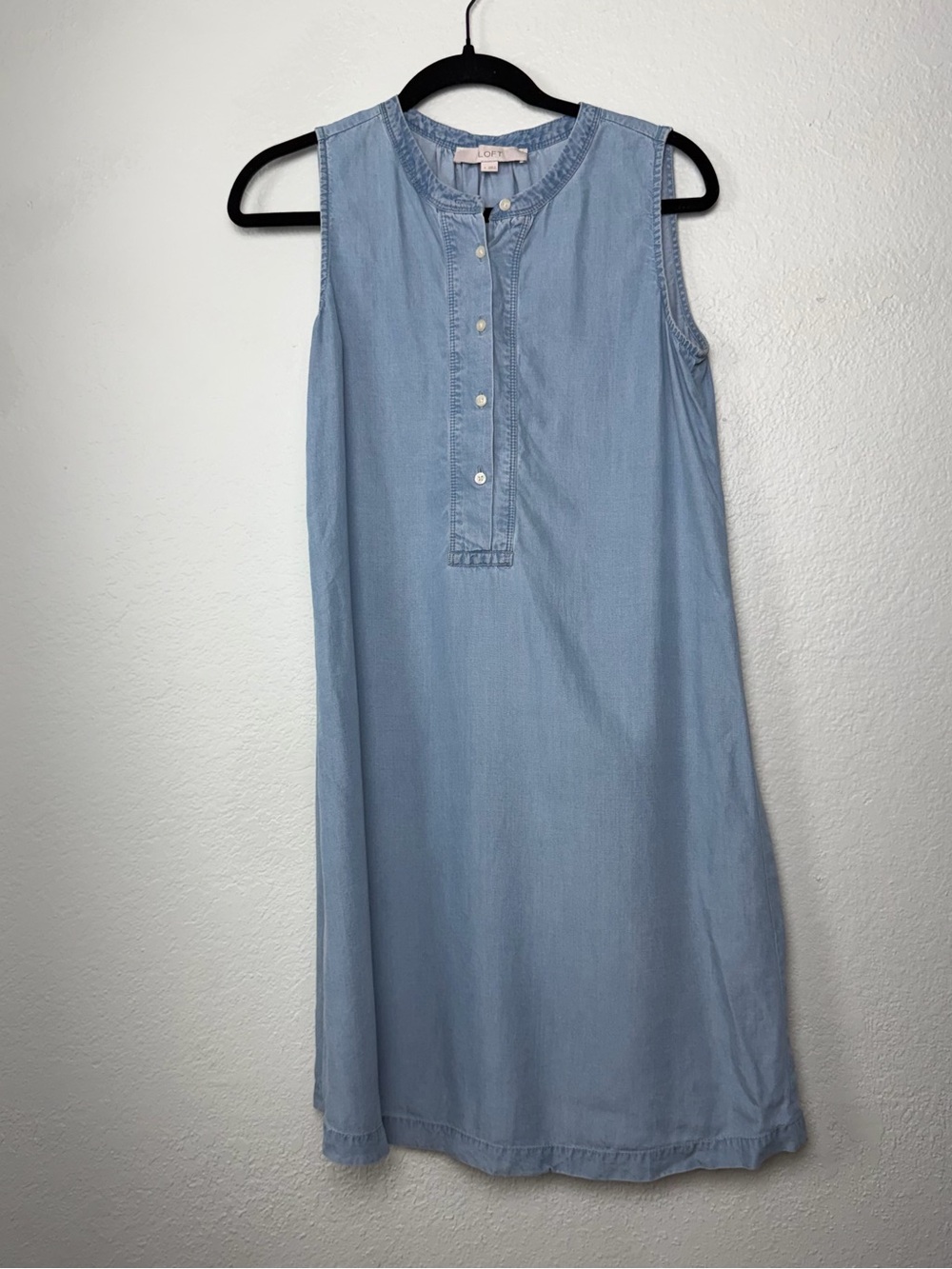 LOFT Chambray Sleeveless Shirt Dress Tie Waist Light Blue Size Small